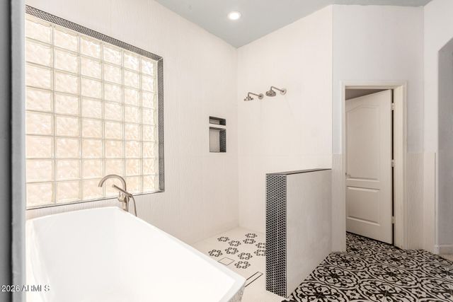 7265 W SADDLEHORN Road, Peoria, AZ 85383