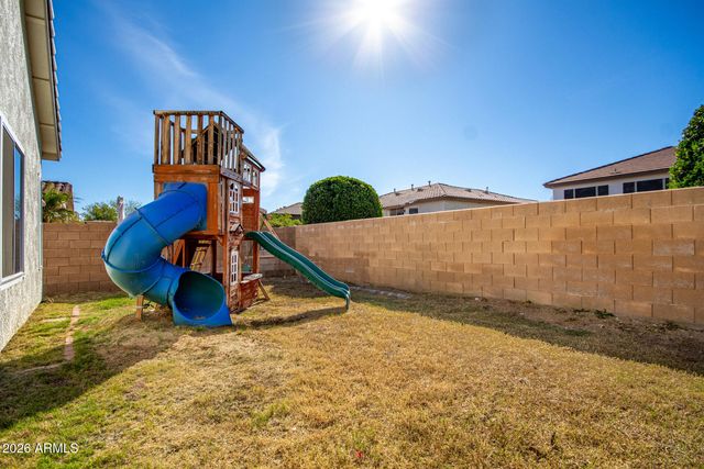 7265 W SADDLEHORN Road, Peoria, AZ 85383