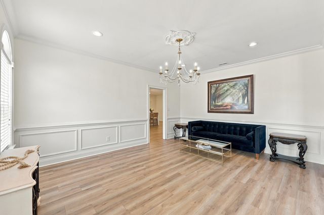1536 Brookgreen Dr., Myrtle Beach, SC 29577