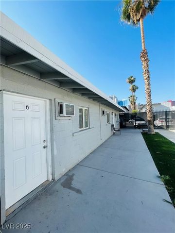 246 Philadelphia 6, Las Vegas, NV 89102