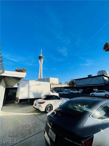 246 Philadelphia 6, Las Vegas, NV 89102