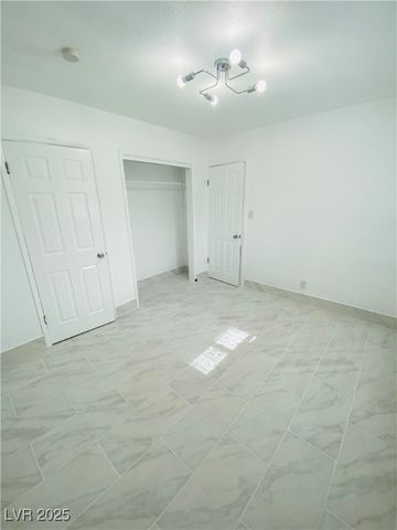 246 Philadelphia 6, Las Vegas, NV 89102