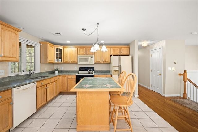 95 Eliab Latham Way, East Bridgewater, MA 02333