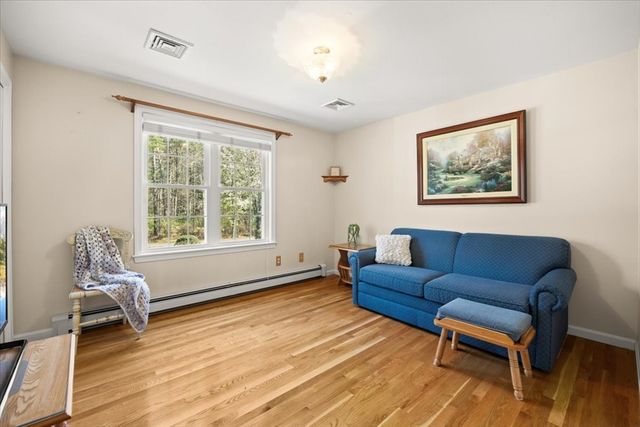 95 Eliab Latham Way, East Bridgewater, MA 02333