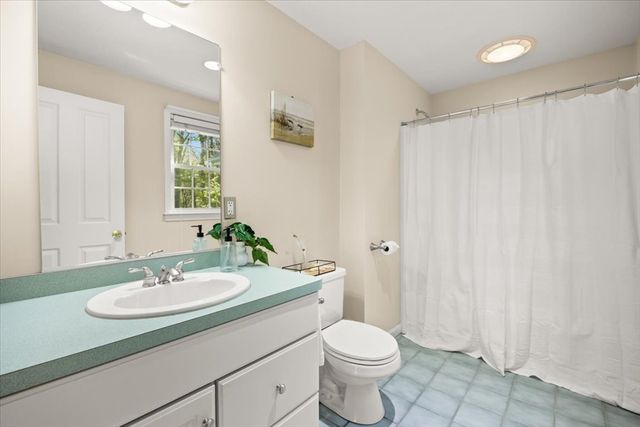 95 Eliab Latham Way, East Bridgewater, MA 02333