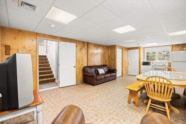 95 Eliab Latham Way, East Bridgewater, MA 02333