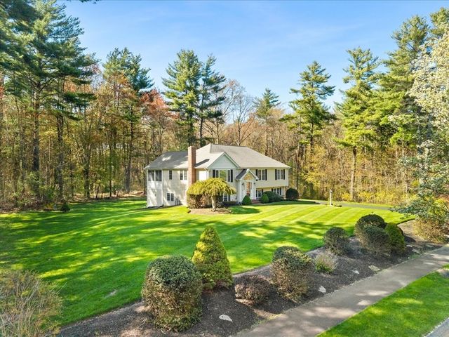 95 Eliab Latham Way, East Bridgewater, MA 02333