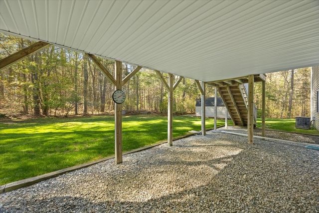 95 Eliab Latham Way, East Bridgewater, MA 02333