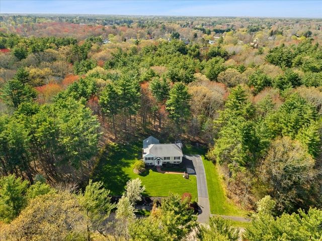 95 Eliab Latham Way, East Bridgewater, MA 02333