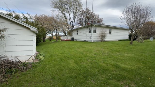 37 Ridge Port Circle, Irondequoit, NY 14617