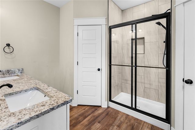 9 Kirkconnel Lane, Bella Vista, AR 72715