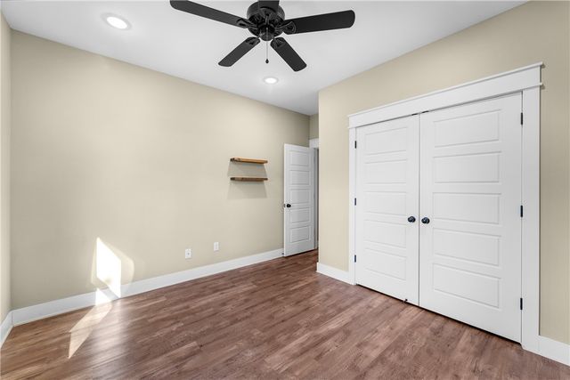 9 Kirkconnel Lane, Bella Vista, AR 72715