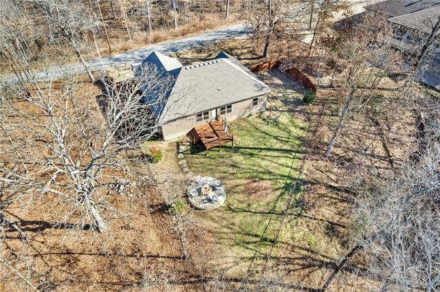 9 Kirkconnel Lane, Bella Vista, AR 72715