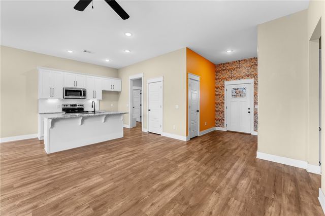 9 Kirkconnel Lane, Bella Vista, AR 72715