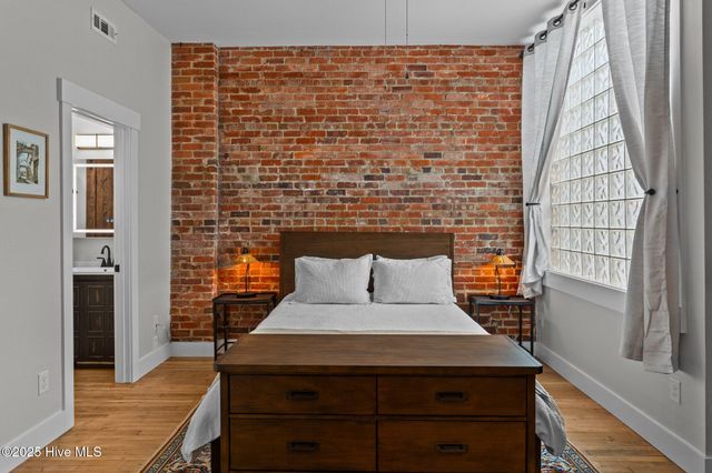 304 N Front Street Apt J, Wilmington, NC 28401