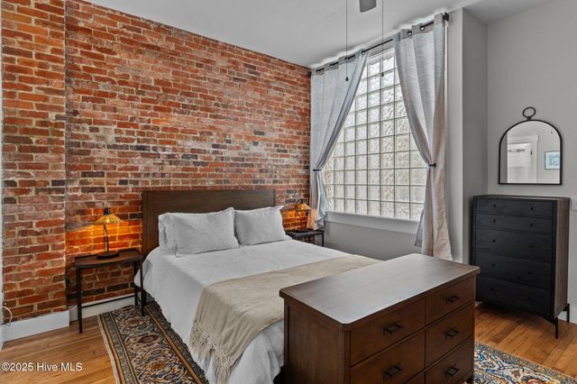 304 N Front Street Apt J, Wilmington, NC 28401