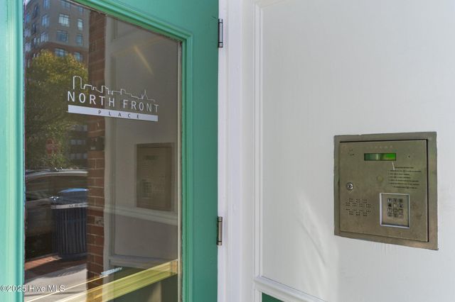 304 N Front Street Apt J, Wilmington, NC 28401