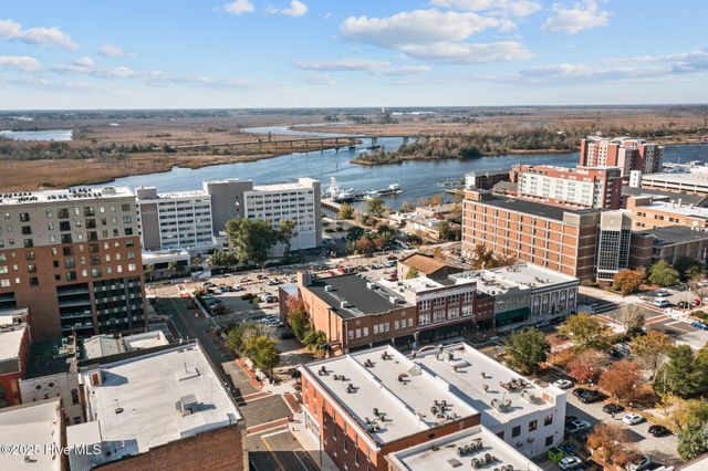 304 N Front Street Apt J, Wilmington, NC 28401