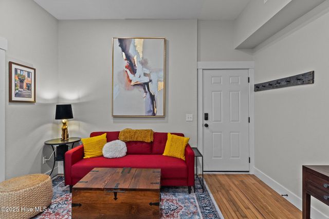 304 N Front Street Apt J, Wilmington, NC 28401