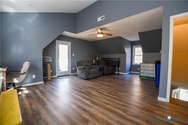 153 Deer Trl, Aylett, VA 23009