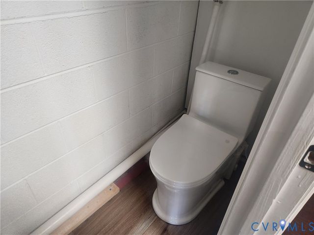 153 Deer Trl, Aylett, VA 23009