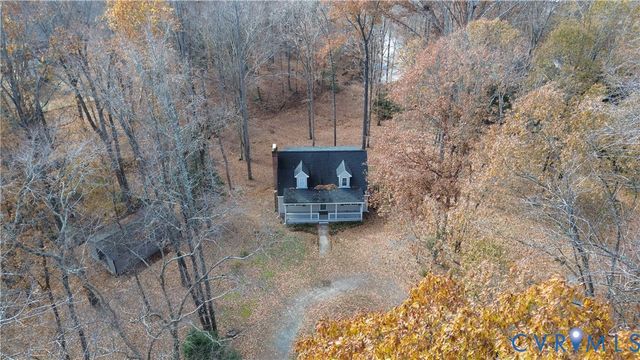 153 Deer Trl, Aylett, VA 23009