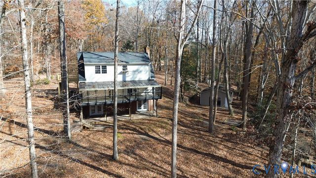 153 Deer Trl, Aylett, VA 23009