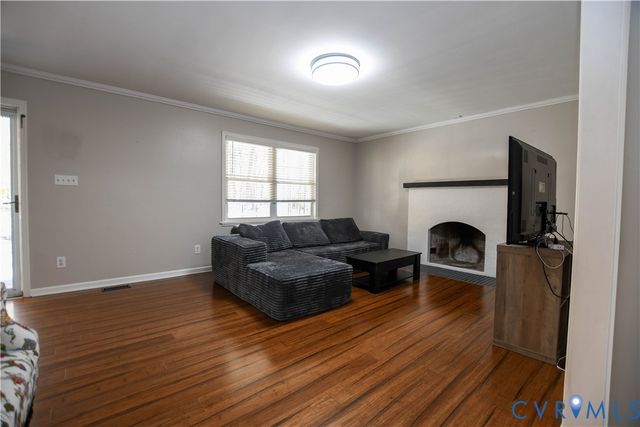 153 Deer Trl, Aylett, VA 23009