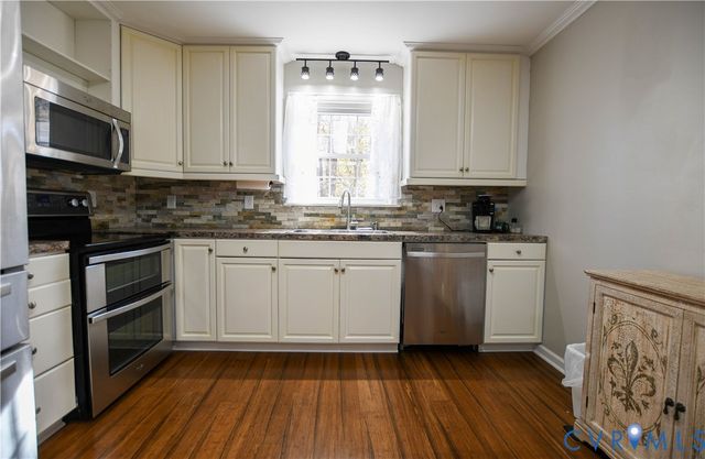 153 Deer Trl, Aylett, VA 23009