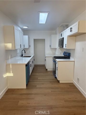 2625 N Lugo, San Bernardino, CA 92404