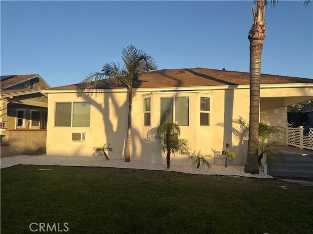 2625 N Lugo, San Bernardino, CA 92404