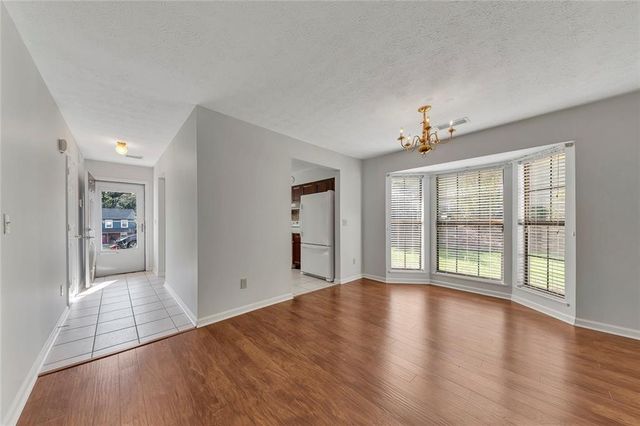 5189 Village Green Way, Alpharetta, GA 30009