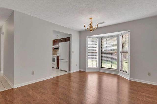 5189 Village Green Way, Alpharetta, GA 30009