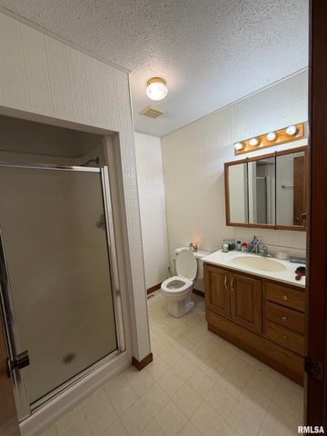 8576 Old Route 13, Marion, IL 62959