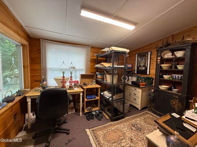 303 N Shore Rd Peck Road, Gloversville, NY 12078
