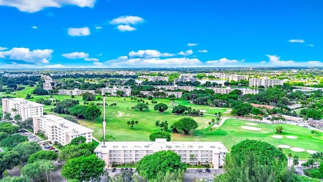 2601 S Course Drive 111, Pompano Beach, FL 33069