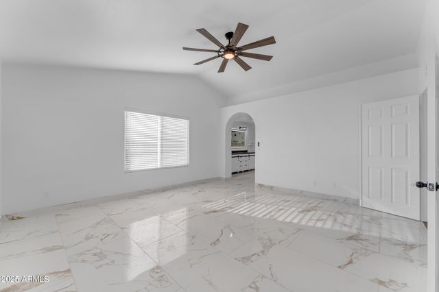 108 S MORNING RIDGE Drive, Gilbert, AZ 85296