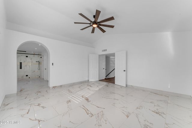 108 S MORNING RIDGE Drive, Gilbert, AZ 85296