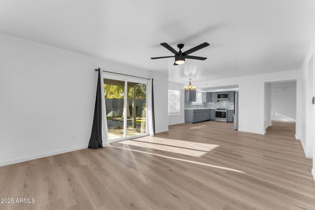 108 S MORNING RIDGE Drive, Gilbert, AZ 85296