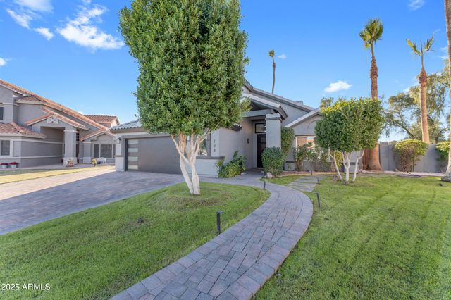 108 S MORNING RIDGE Drive, Gilbert, AZ 85296