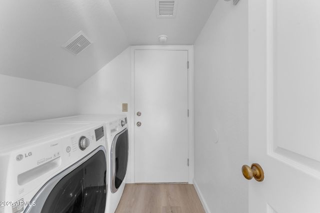 108 S MORNING RIDGE Drive, Gilbert, AZ 85296