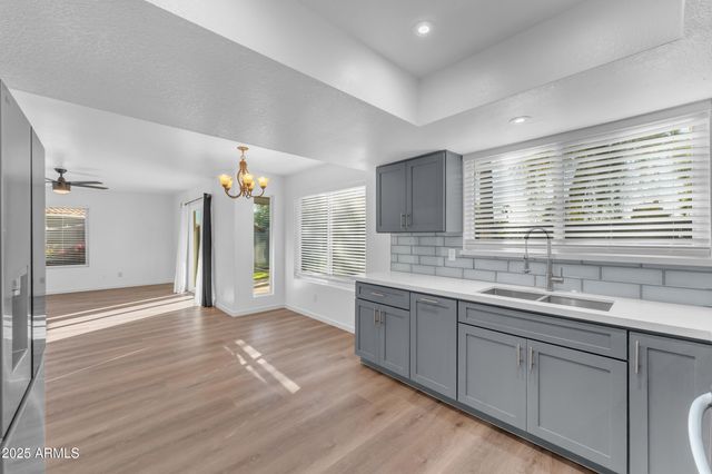 108 S MORNING RIDGE Drive, Gilbert, AZ 85296