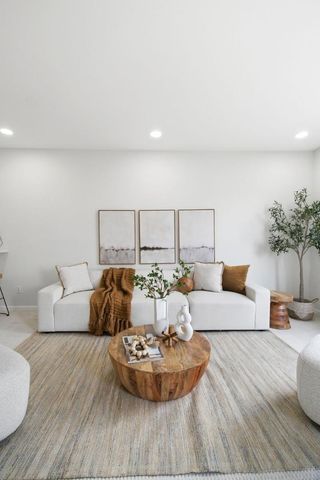 929 E El Camino Real 317E, Sunnyvale, CA 94087