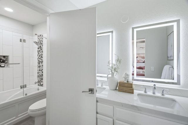 929 E El Camino Real 317E, Sunnyvale, CA 94087