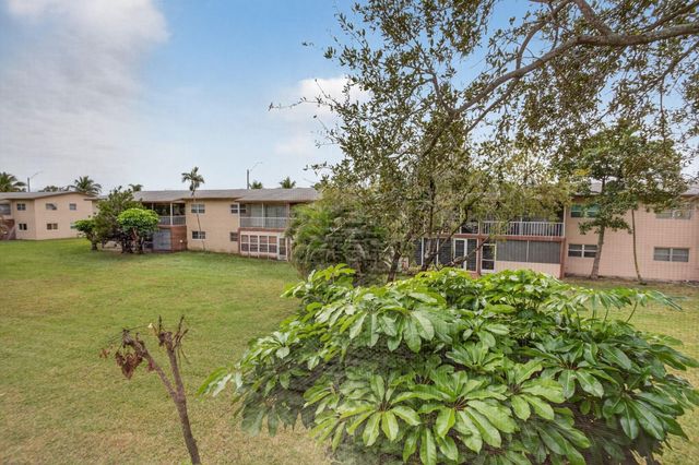 7300 NW 4 Place 205, Margate, FL 33063