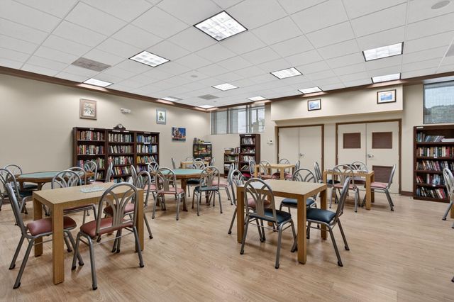 7300 NW 4 Place 205, Margate, FL 33063