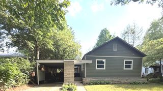 707 W Iowa Street, Urbana, IL 61801