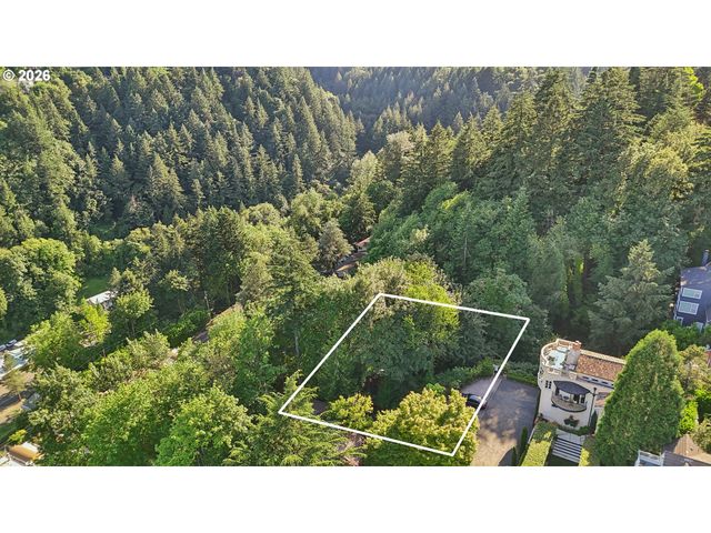 Sw CANNING St, Portland, OR 97201
