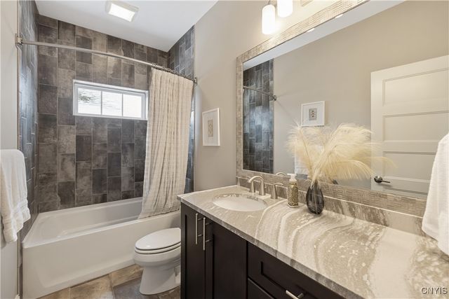 128 Crane Landing, Manlius, NY 13104