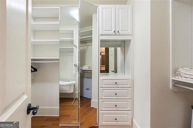 5000 Long Island Drive NW, Sandy Springs, GA 30327